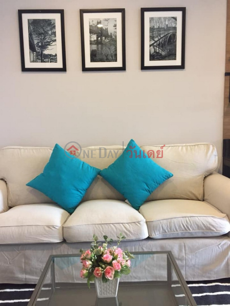 Property Search Thailand | OneDay | Residential Rental Listings Condo for Rent: The Room Sathorn - St.Louis, 35 m², 1 bedroom(s)