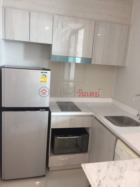 Condo for rent Life One Wireless (33rd floor),BTS Phloen Chit 600 meters Rental Listings