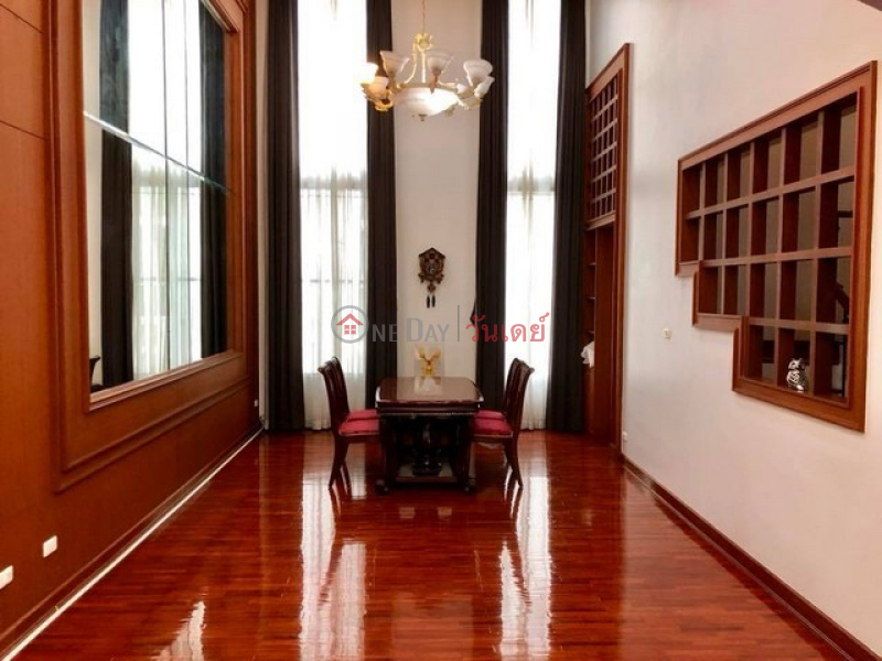 ฿ 89,000/ month | Townhouse for Rent: Baan Klang Krung Thonglor, 450 m², 4 bedroom(s)