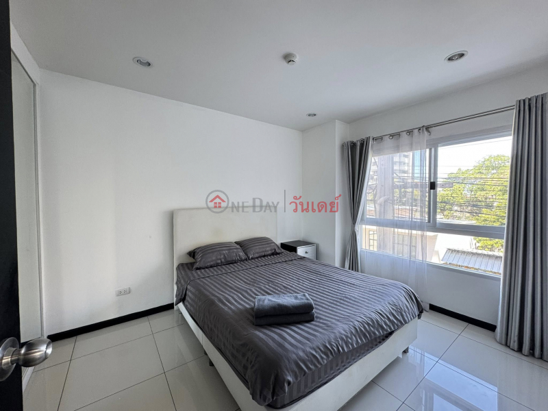 Pet-Friendly 1-Bedroom Condo for Sale in Pratumnak Soi 4, Thailand, Sales | ฿ 1.85Million