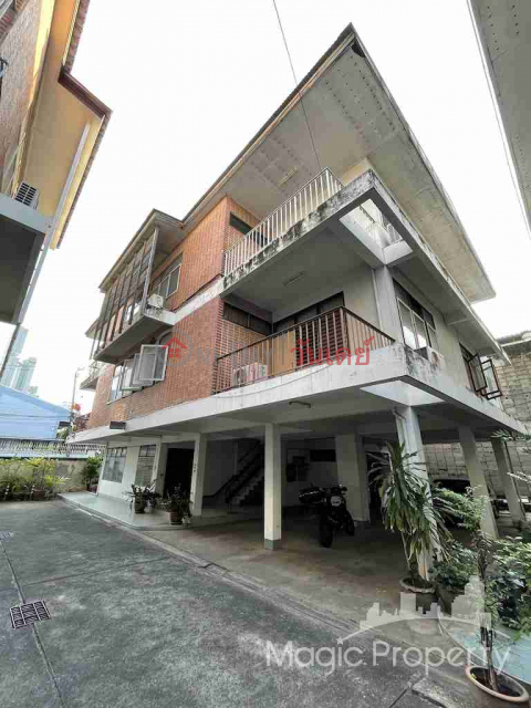 3 Floors Building For Rent in Thonglor 20, Khlong Tan Nuea, Watthana, Bangkok _0