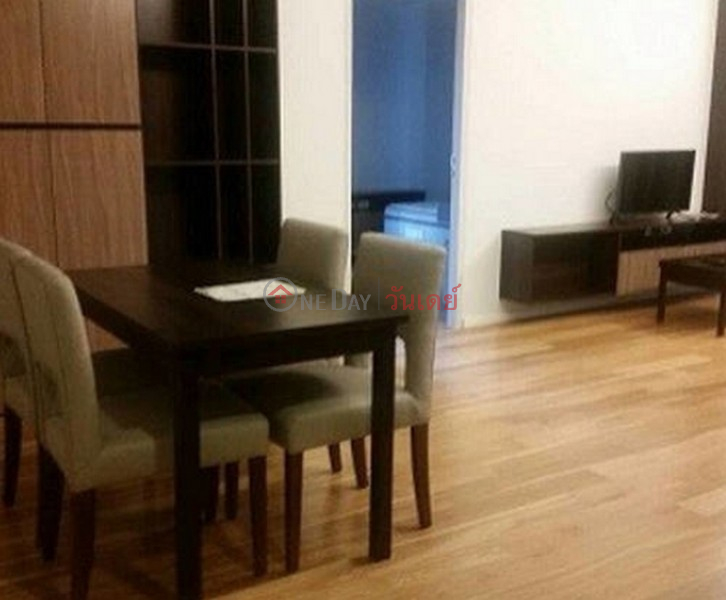 Property Search Thailand | OneDay | Residential Rental Listings | Condo for Rent: Focus Ploenchit, 52 m², 1 bedroom(s)