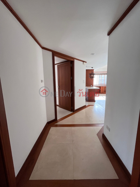 Property Search Thailand | OneDay | Residential Rental Listings | Condo for Rent: Sukhumvit House, 260 m², 4 bedroom(s)