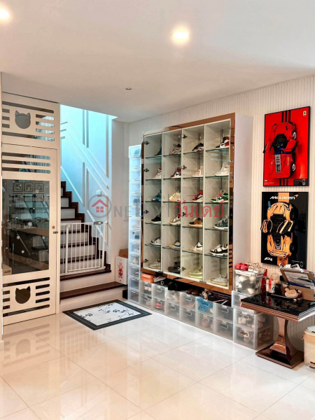 ฿ 27.5Million | Luxury Detached House for Rent & Sale at The City Ekkamai - Ladprao