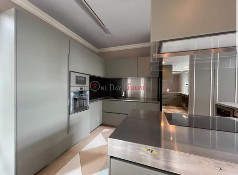 ค้นหาอสังหาริมทรัพย์ในประเทศไทย | OneDay | ที่อยู่อาศัย | รายการเช่า Luxury Town Home Near Smitivej Thonglor