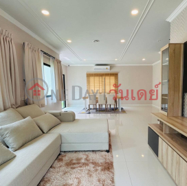 House for Rent: Grand Britania Wongwaen Ramindra, 170 m², 3 bedroom(s) - OneDay_0