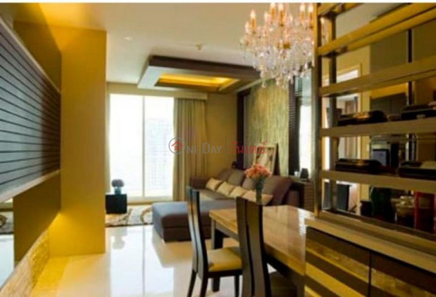 Condo for Rent: The Empire Place, 65 m², 1 bedroom(s) Rental Listings