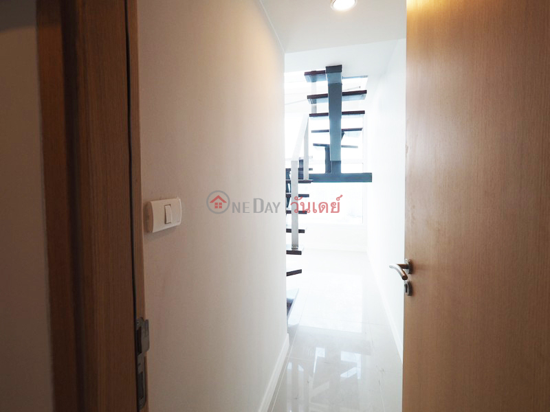 Property Search Thailand | OneDay | Residential, Rental Listings, Condo for Rent: Circle Condominium, 295 m², 4 bedroom(s)