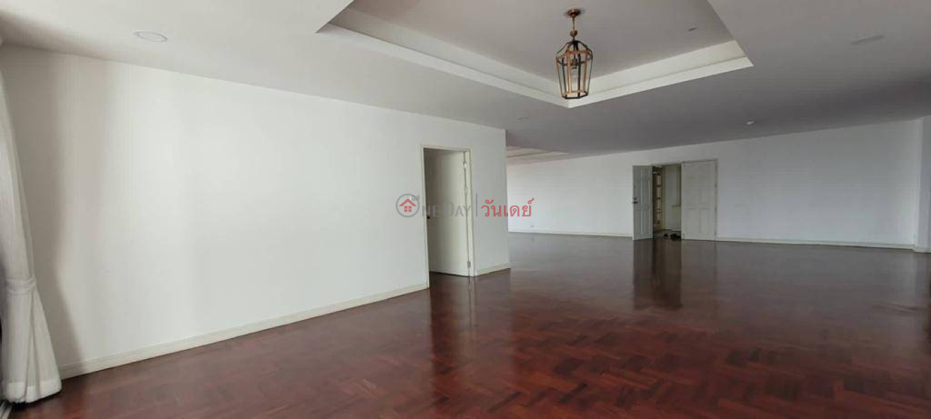 ฿ 85,000/ month Condo for Rent: Oriental Towers, 350 m², 3 bedroom(s)