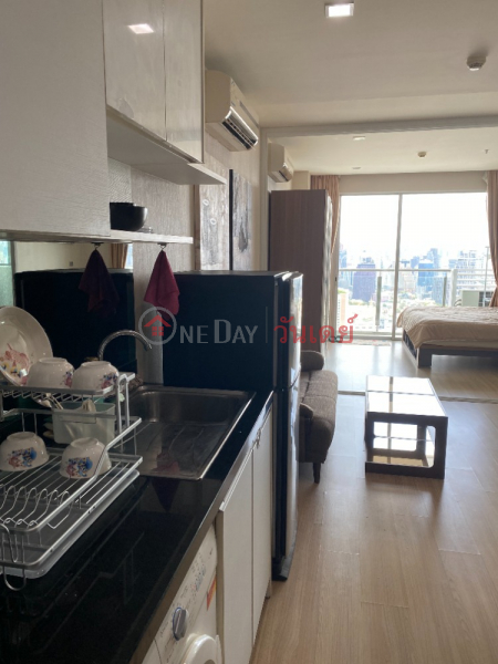 ฿ 25,000/ month, Condo for rent: Sky Walk Residences (41st floor)