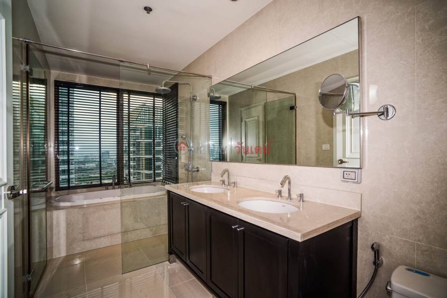 Property Search Thailand | OneDay | Residential | Rental Listings Condo for Rent: The Emporio Place, 170 m², 3 bedroom(s)