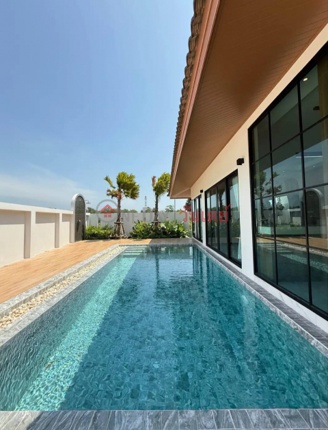 Luxurious Pool Villa for Sale in Rawai, Phuket: High ROI Investment Opportunity _0