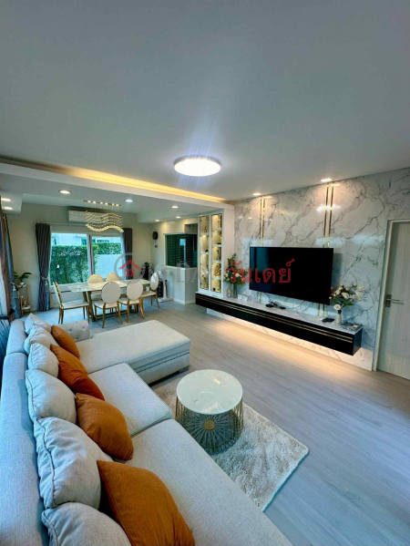 Property Search Thailand | OneDay | Residential Rental Listings | Executive L&H Rental: Chatuchot Expressway Access & All-Inclusive