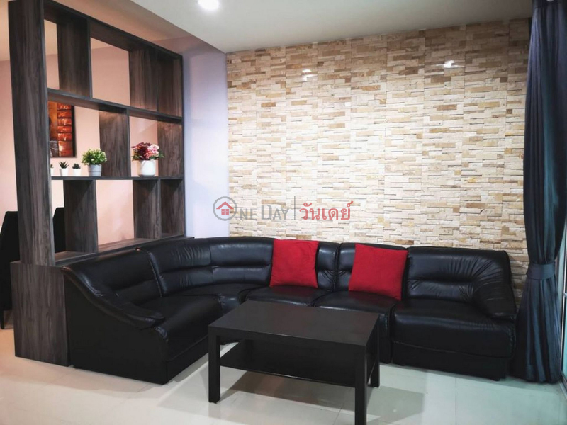 Townhouse for Rent: Town Avenue Srinagarin, 195 m², 3 bedroom(s) Rental Listings