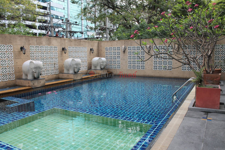 Property Search Thailand | OneDay | Residential Rental Listings | Apartment for Rent: Baan Thirapa, 120 m², 2 bedroom(s)