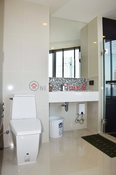 Property Search Thailand | OneDay | Residential Rental Listings Condo for Rent: Rhythm Sukhumvit 44/1, 70 m², 2 bedroom(s)