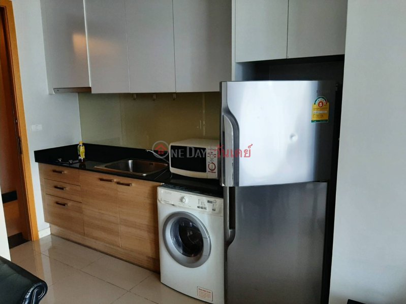 Property Search Thailand | OneDay | Residential Rental Listings | Condo for Rent: Circle Condominium, 48 m², 1 bedroom(s)