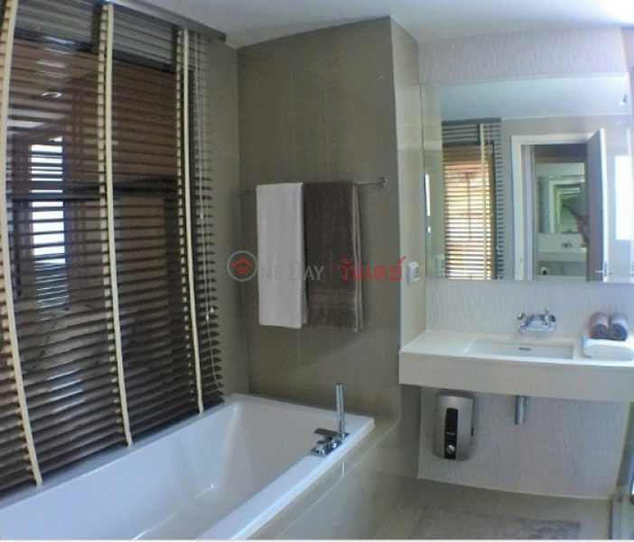 ฿ 60,000/ month, Condo for Rent: Rhythm Sukhumvit 42, 78 m², 2 bedroom(s)