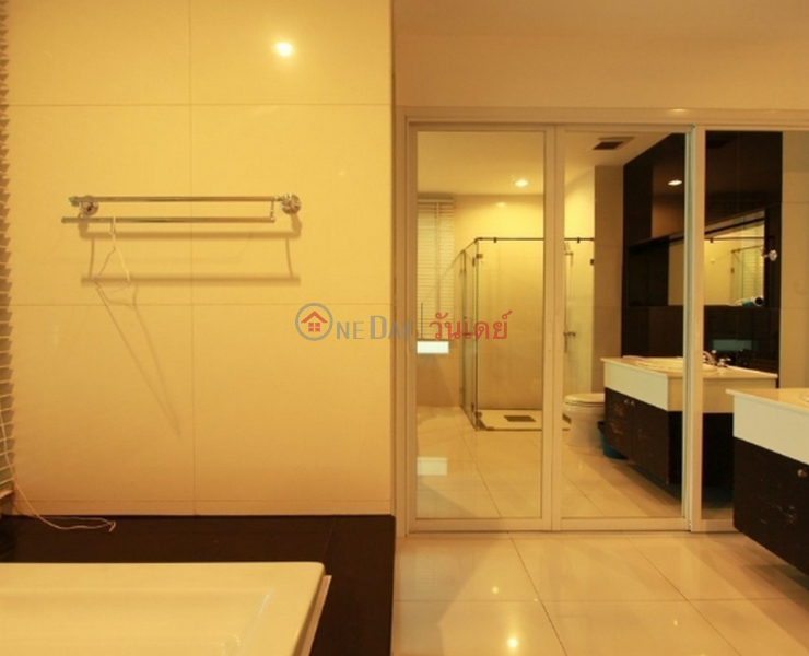 Condo for Rent: The Address Chidlom, 57 m², 1 bedroom(s) Rental Listings