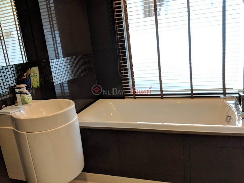 ฿ 45,000/ month Condo for Rent: Rhythm Sathorn, 66 m², 2 bedroom(s)