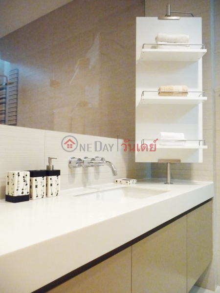 Condo for Rent: Siri at Sukhumvit, 52 m², 1 bedroom(s) Rental Listings