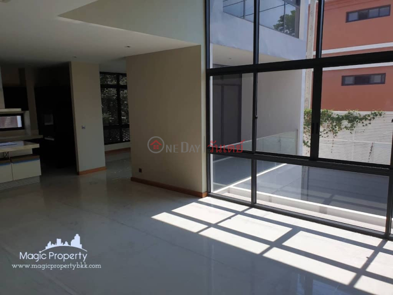 ฿ 270,000/ month | Parc Priva, Huai Khwang, Bangkok