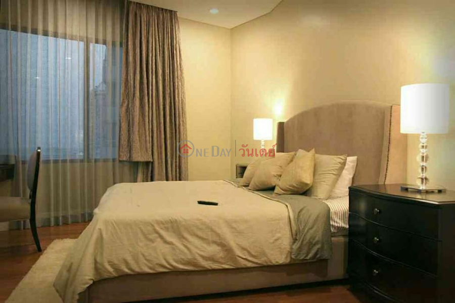 Condo for Rent: Bright Sukhumvit 24, 60 m², 1 bedroom(s) Rental Listings