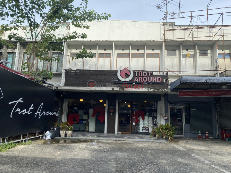 Trot Around-158, 5-6 Phahonyothin Road (ทรอท อราวด์-158, 5-6 ถนน พหลโยธิน),Phaya Thai | OneDay วันเดย์(2)