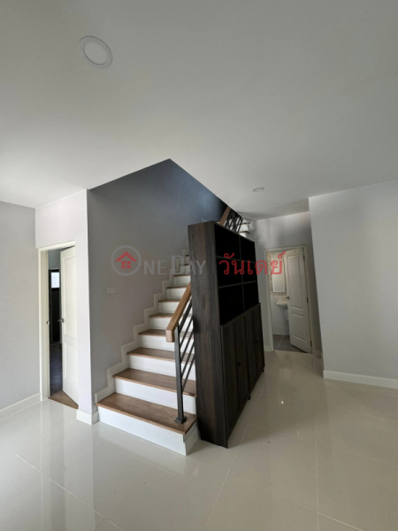 ฿ 130,000/ month, P12190624 For rent house, Centro Vibhavadi (CENTRO Vibhavadi),4 bedrooms, 5 bathrooms, 71.7 square meters, 19th floor.