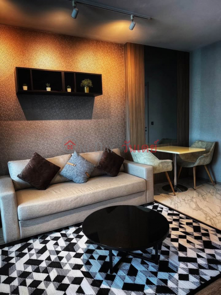 ฿ 30,000/ เดือน, การใช้ชีวิตในเมืองอย่างเหนือระดับ: ห้องนอน 1 ห้อง ชั้นสูง ที่ Rhythm Ekkamai