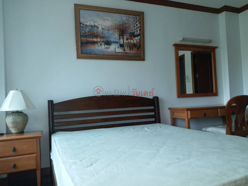 ฿ 38,000/ month Townhouse for Rent: Townhouse Suk 36, 150 m², 2 bedroom(s)