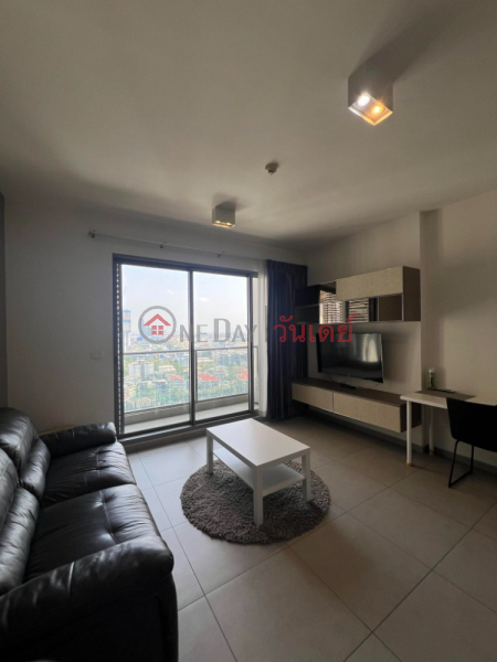 ฿ 32,000/ month Condo for rent The Lofts Ekkamai (21st floor)