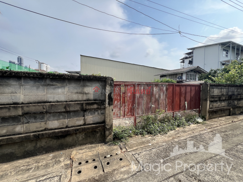 Sukhumvit 65 (Chaiyaphuek 4),Watthana, Bangkok Thailand, Sales ฿ 23Million