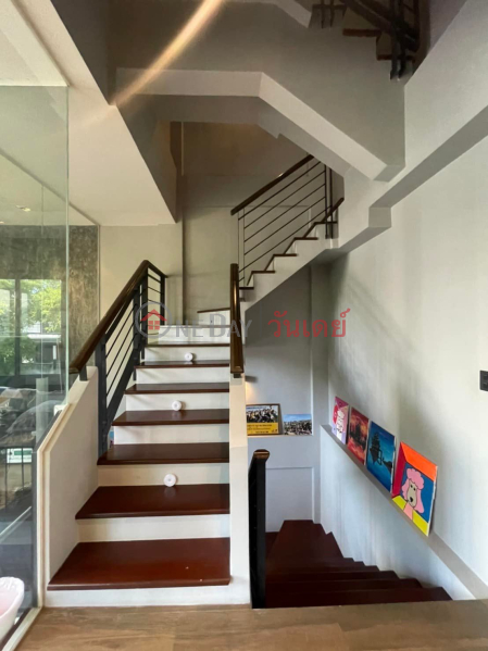 Townhouse for Sale: Baan Klang Meuang British Town Srinakarin, 225 m², 3 bedroom(s) Sales Listings