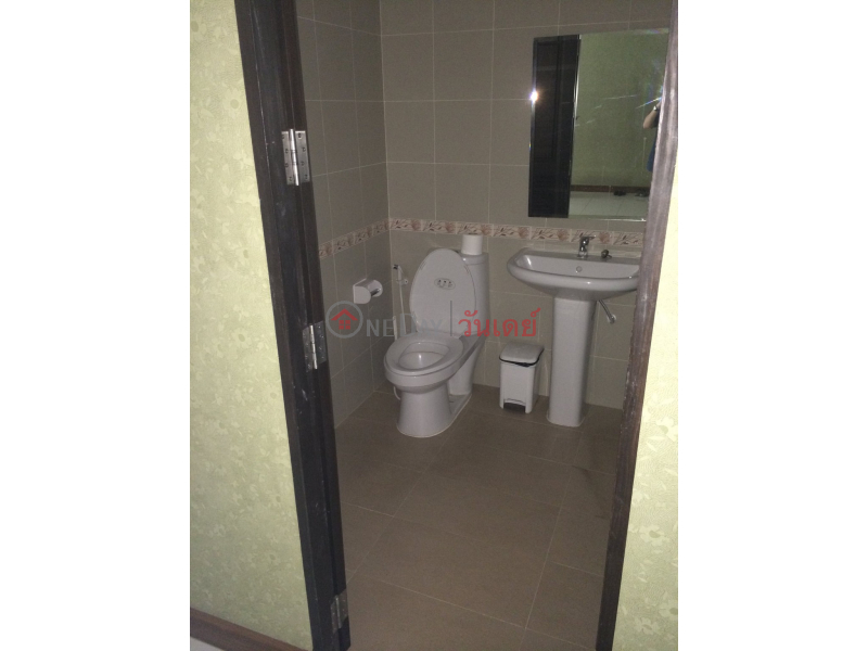 ฿ 17,000/ month, Condo for Rent: Le Cosi Ekamai 28, 56 m², 1 bedroom(s)