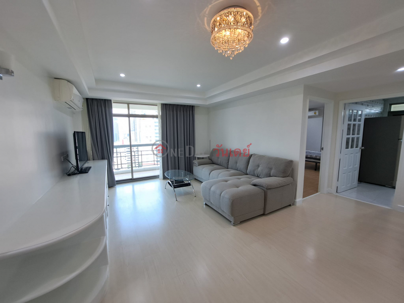 3 Bedroom Simplex Unit - Fully furnished at Phromphong รายการเช่า