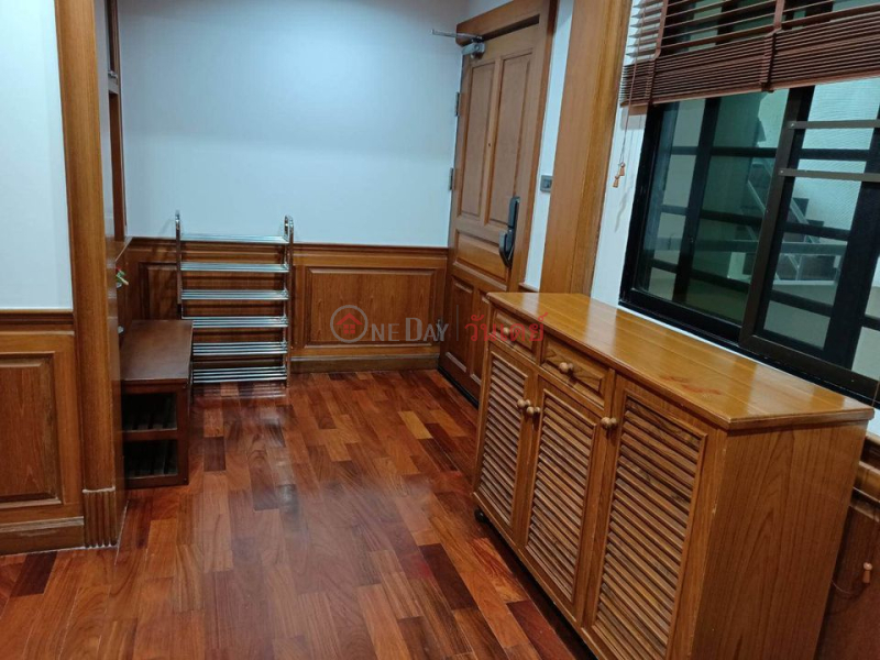 Condo for Rent: Baan Prompong, 200 m², 3 bedroom(s) Rental Listings