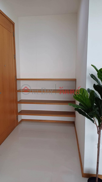 Condo for Rent: The Emporio Place, 108 m², 2 bedroom(s) Rental Listings