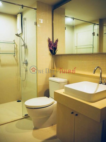 Condo for Sale: Focus on Saladaeng, 35 m², 1 bedroom(s) Sales Listings