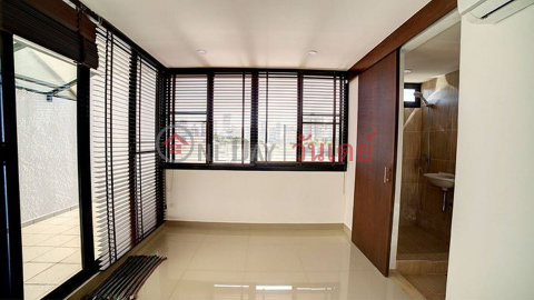 Condo for Rent: Baan Prompong, 220 m², 2 bedroom(s) - OneDay_0