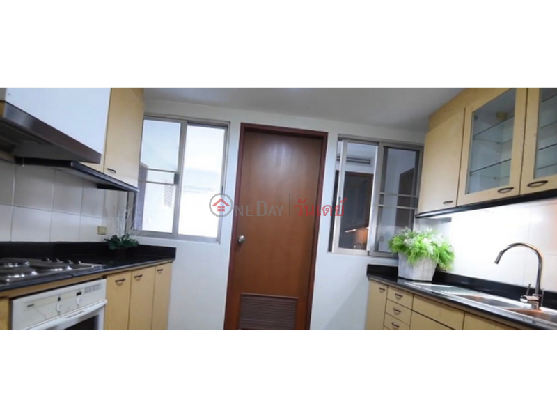 ฿ 75,000/ เดือน, อพาร์ทเมนท์ สำหรับ เช่า: Ma Peng Seng Apartment, 240 ตร.ม., 3 ห้องนอน