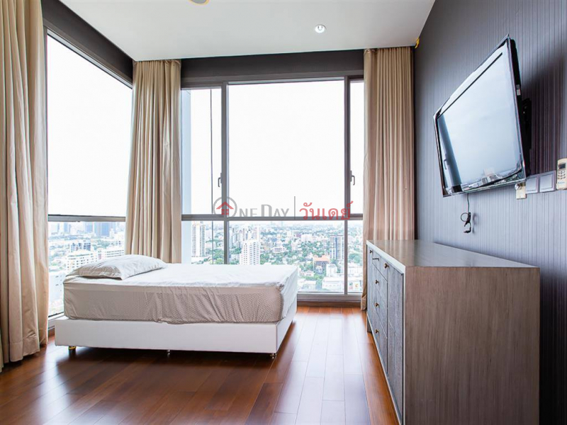 ฿ 110,000/ month a Luxurious Condo Project in Thonglor