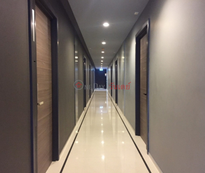 Condo for Sale: The Room Charoenkrung 30, 56 m², 1 bedroom(s) | Thailand Sales | ฿ 9.97Million