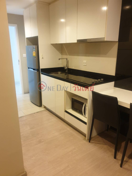 Condo for Rent: Maestro 39, 50 m², 2 bedroom(s) Rental Listings