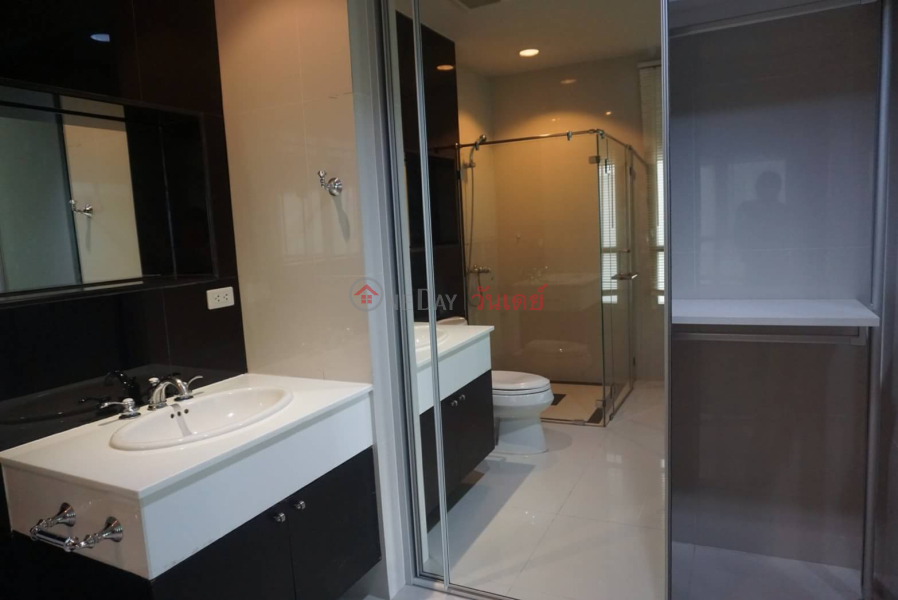 Property Search Thailand | OneDay | Residential Rental Listings, Condo for Rent: The Address Chidlom, 80 m², 2 bedroom(s)