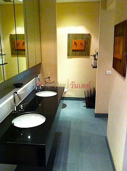  2 Residential Rental Listings, ฿ 75,000/ month