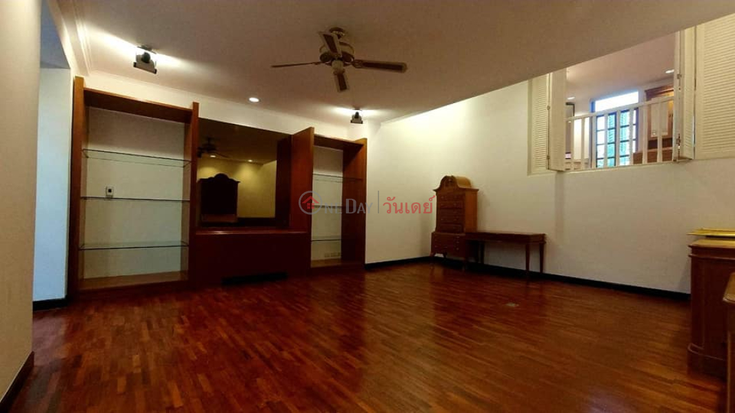 6-Storey Townhouse Near BTS Ploenchit ประเทศไทย, เช่า | ฿ 150,000/ เดือน