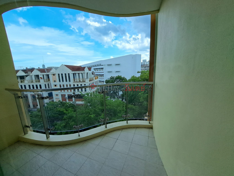 ฿ 45,000/ เดือน, Modern 2 Bedroom Unit to Phrakhanong