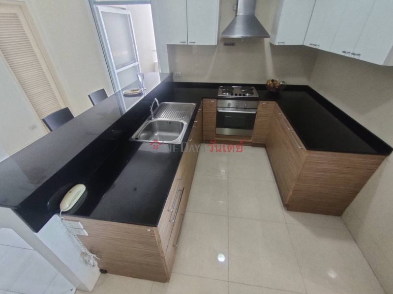 ฿ 99,000/ month Condo for Rent: Piyathip Place, 291 m², 3 bedroom(s)