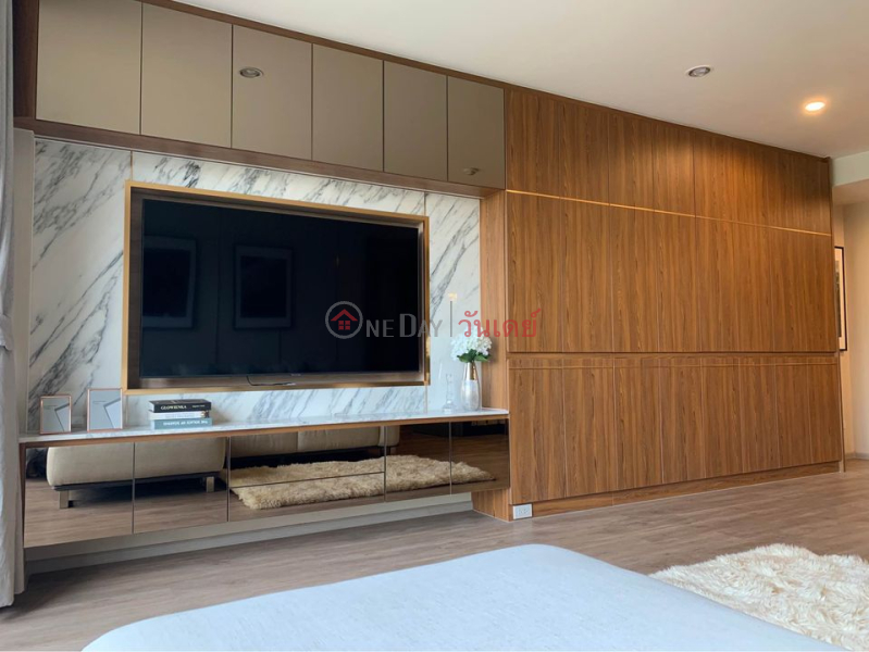 Property Search Thailand | OneDay | Residential | Rental Listings | Condo for Rent: Noble Above Wireless-Ruamrudee, 95 m², 2 bedroom(s)